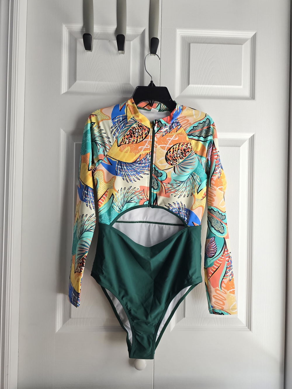 Women’s Long-Sleeve Tropical Print One-Piece Swimsuit Size S